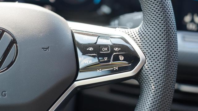Volkswagen Golf Variant R Line 1.5 TSI Line+Kamera+ACC+Navi+LED+ 