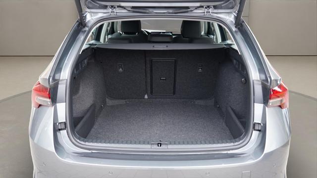 Skoda Octavia Combi Selection 2.0 TDI DSG+SHZ+LED+Kamera+ 