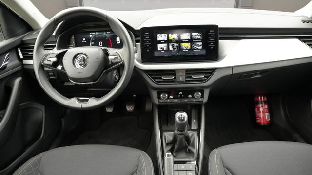 Skoda Scala CLEVER 1.0 TSI Clever+Kamera+LED+SHZ+AppleCarPlay 