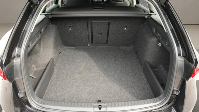 Skoda Octavia Combi Selection 1,5 eTSI+SHZ+LED+ACC+ 