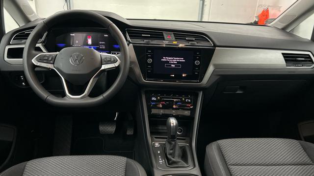 Volkswagen Touran Comfortline 1.5 TSI Comfortline+7-Sitzer+Sitzheizung+ 