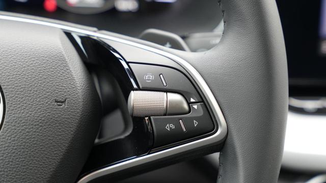 Skoda Octavia Combi Selection 1,5 eTSI+SHZ+LED+ACC+ 