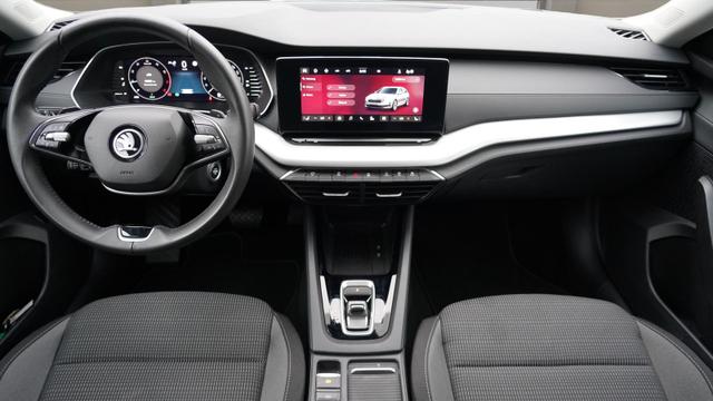 Skoda Octavia Combi Selection 1,5 eTSI+SHZ+LED+ACC+ 