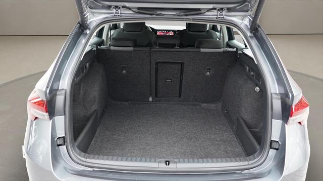 Skoda Octavia Combi Selection 1,5 eTSI+SHZ+LED+ACC+ 