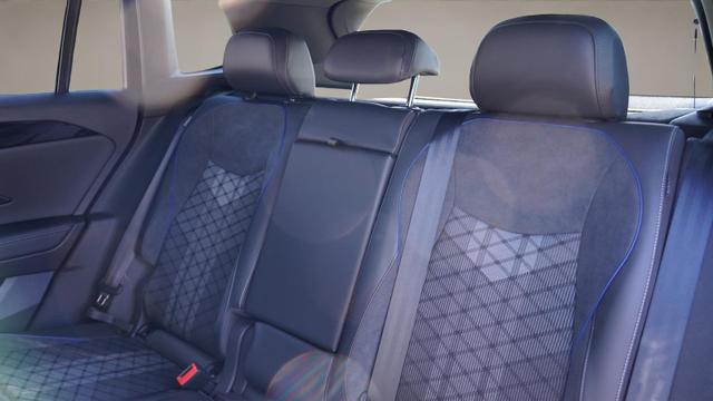 Volkswagen Tiguan R-Line R-Line+ACC+Kamera+Massagesitze+LED+AHK 
