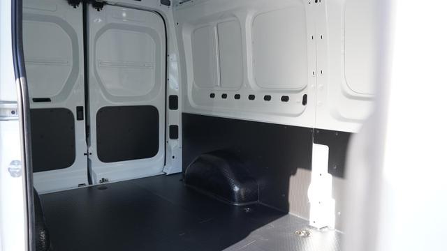 Maxus Deliver 9 Kastenwagen L3H2 