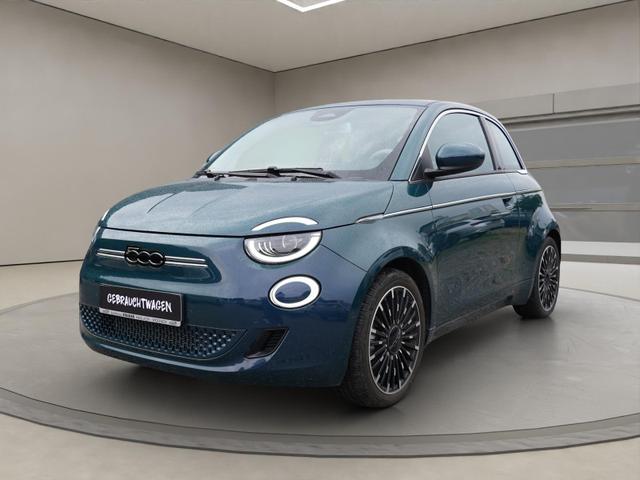 Gebrauchtfahrzeug Fiat 500e 3+1 - byboceli by Bocelli 42 kwH Winter-Paket Sitzheizung 