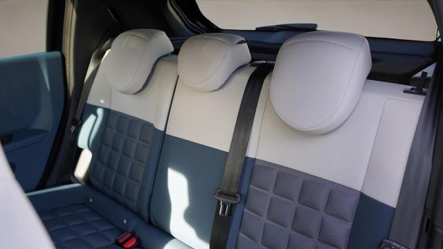 Fiat Grande Panda La Prima 1,2l MHEV+Rückfahrkamera+ 