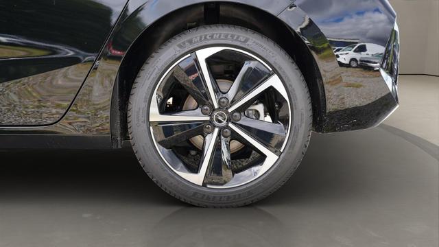 Opel Astra GS 1.2 L+LED+SHZ+360&deg;Kamera-Teilleder+ 