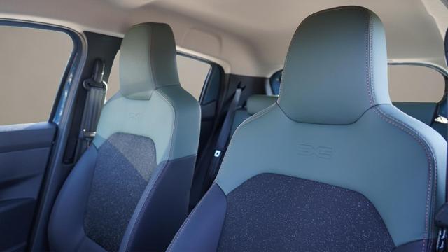 Dacia Spring Extreme 65 Electric Navi|R&uuml;ckfahrkamera***F&ouml;rderf&auml;higes Fahrzeug*** 