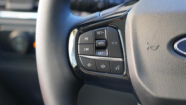 Ford Tourneo Custom Titanium L2H1 2.0TDCi LED+Anh&auml;ngerkupplung+B&O 