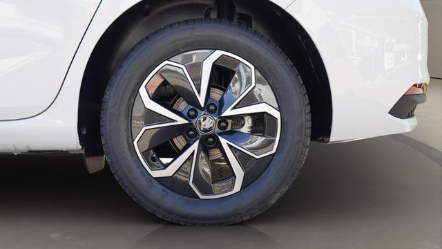 Skoda Scala Selection 1.5TSI DSG>BlackPaket>LED>Sitzheizung 