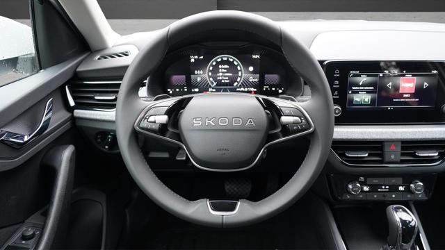 Skoda Kamiq Selection 1.5TSI DSG>LED>Sitzheizung 