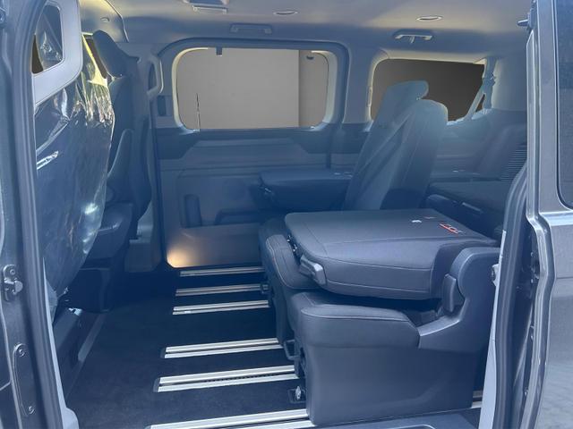 Ford Tourneo Titanium 320 L1H1>Matrix-LED>AHK>Schiebet&uuml;r Li+Re 