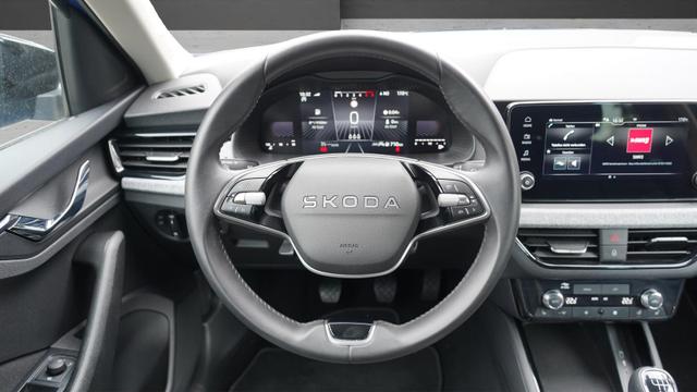 Skoda Kamiq Black Style 1.0 TSI+Kamera+LED+Sitzheizung+Tempomat 