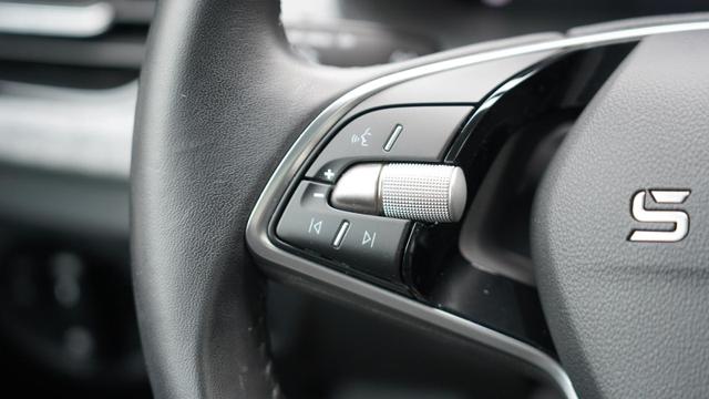 Skoda Kamiq Black Style 1.0 TSI+Kamera+LED+Sitzheizung+Tempomat 