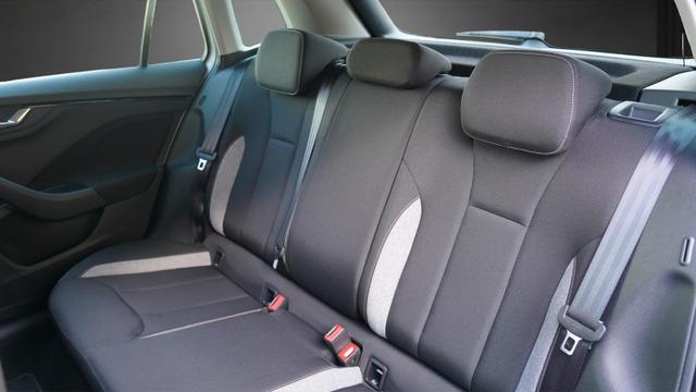 Skoda Kamiq Black Style 1.0 TSI+Kamera+LED+Sitzheizung+Tempomat 