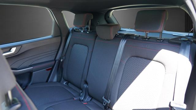 Ford Kuga Hybrid ST-Line 2.5 FHEV /LED/SHZ/4X4**sofort verf&uuml;gbar 