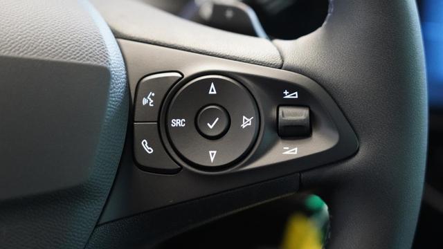 Opel Corsa GS 1.2 MHEV LED+Tempomat+Kamera 