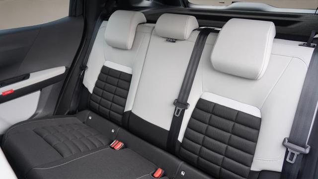Citro&euml;n C3 Aircross MAX 1.2 Hybrid+LED+Tempomt+Navi++sofort verf&uuml;gbar++ 