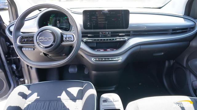 Fiat 500e 3+1 Icon icon+Sitzheizung+42kWh+Sofort Verf&uuml;gbar+ 