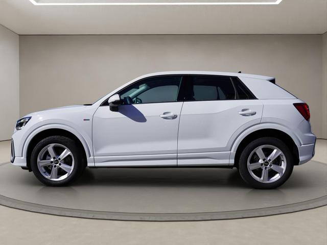 Audi Q2 S-Line 35TFSI S Line 35TFSI+Kamera+Matrix-LED+Panoramadach 