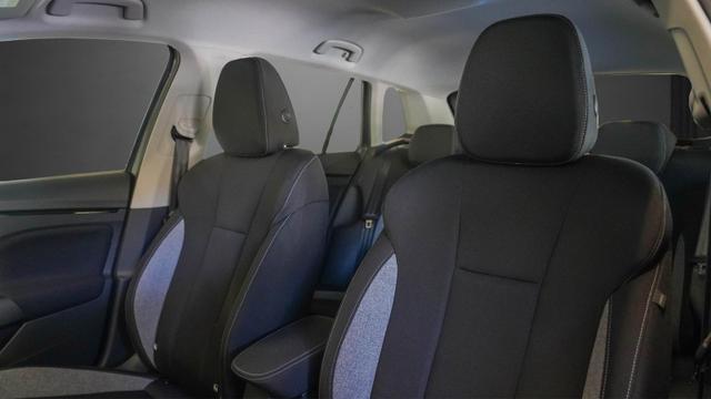 Skoda Kamiq Selection 1.5TSI DSG+KomfortPaket+AHK 