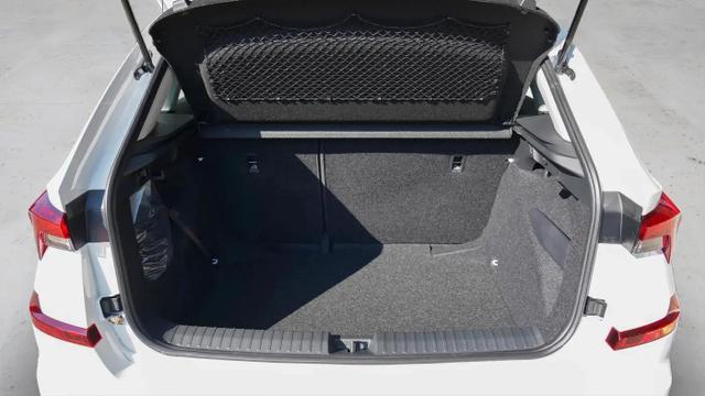 Skoda Kamiq Selection 1.5TSI DSG+KomfortPaket+AHK 