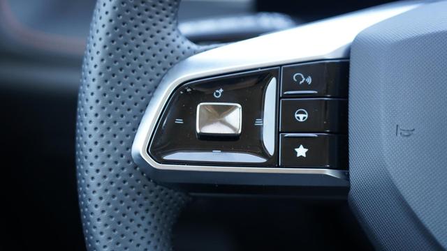 MG HS Luxury LUXURY>ACC>LED>Elekt.Heckklappe 