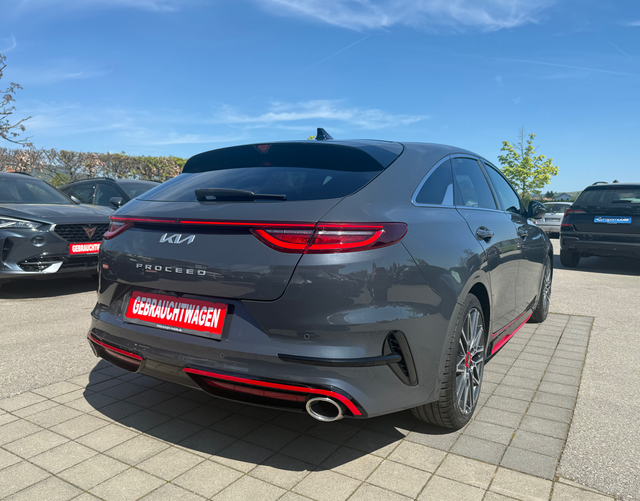 Hinten ProCeed GT 1.6 T-GDI