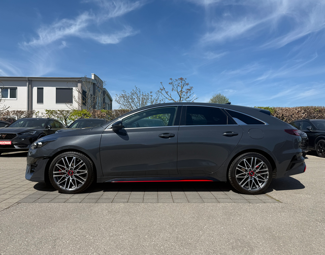 Fahrerseite ProCeed GT 1.6 T-GDI