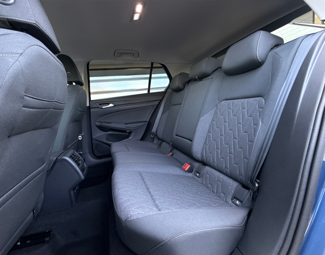 R&uuml;cksitzbank VW Golf Limited 2.0 TDI SCR 110kW DSG