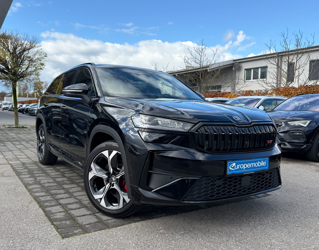 Vorne Skoda Kodiaq RS 2.0 TSI 195kW 4x4 DSG