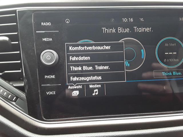 Volkswagen / T-Roc / Pure White / / / T-Roc