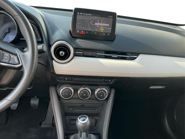 Mazda / CX-3 / grau / / / CX-3