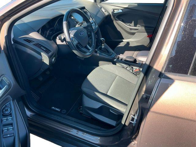 Ford Focus Turnier 1.0 EcoBoost Business 