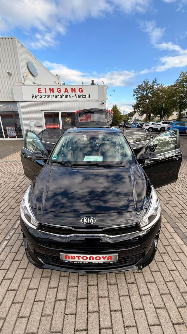 Kia Rio 1.0 T-GDI Platinum Edition 