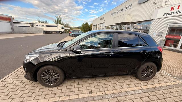 Kia Rio 1.0 T-GDI Platinum Edition 