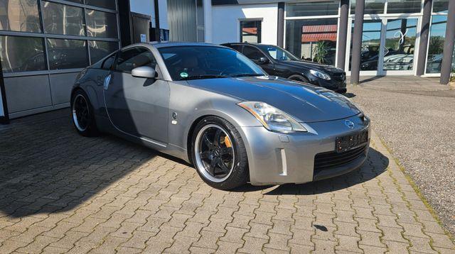 Nissan 350Z Coupe 