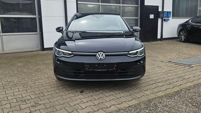 Volkswagen Golf VIII Lim. 1.5 eTSI United *Kamera*ACC*h&k* 