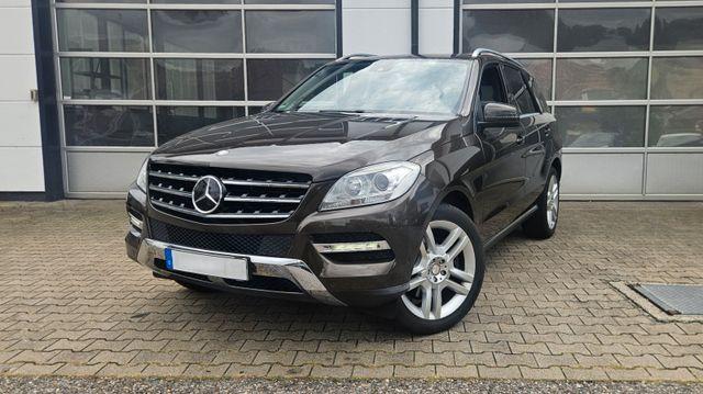 Mercedes-Benz ML-Klasse - ML 350 BE 4Matic *GSHD*AHK*Airmatic*ACC*Leder*
