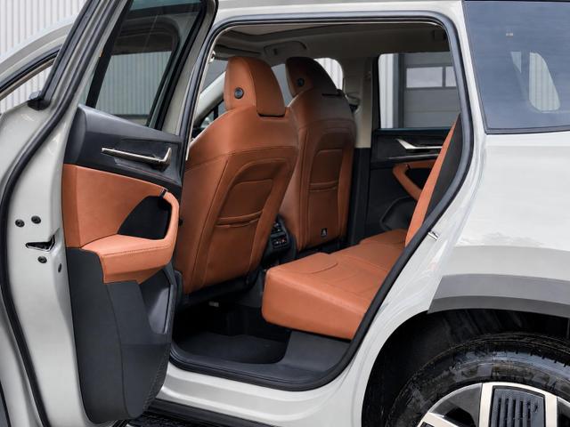 Skoda Kodiaq Selection 2.0 TDI 142 kW DSG 4x4 7-Sitzer 