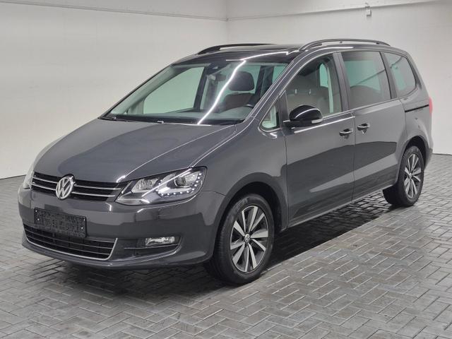 Gebrauchtfahrzeug Volkswagen Sharan - Black Style Pano/Leder/ACC/Kam/Navi/SHZ