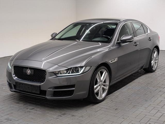 Gebrauchtfahrzeug Jaguar XE - R-Sport 360&deg;/Pano/Standhzng/Meridian/Leder