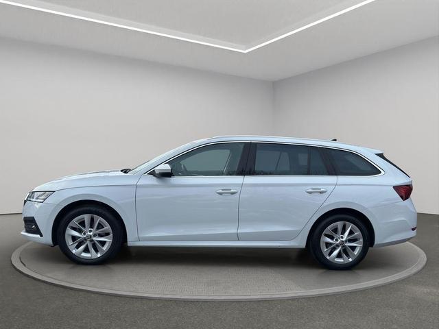Skoda Octavia Combi LED/Virco/Carplay/Kam/SHZ/AHK/HUD 