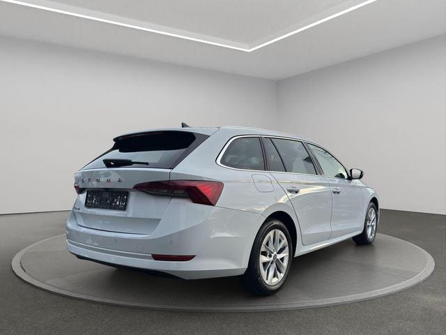 Skoda Octavia Combi LED/Virco/Carplay/Kam/SHZ/AHK/HUD 