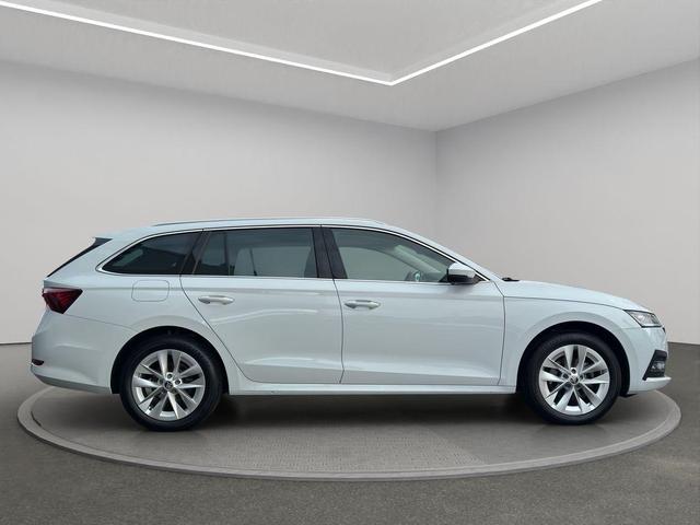 Skoda Octavia Combi LED/Virco/Carplay/Kam/SHZ/AHK/HUD 