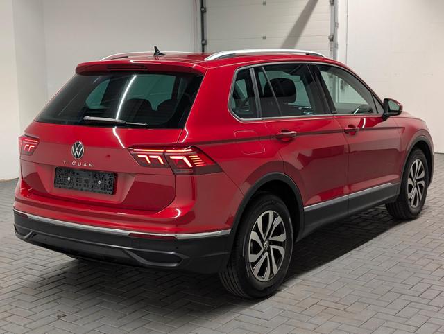 Volkswagen Tiguan ACTIVE LED/Navi/SHZ/LHZ/PDC/elH/ACC/17-LM 