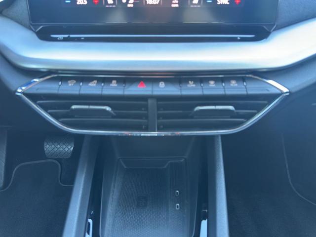 Skoda Octavia Combi Selection Plus LED/AHK/HuD/ACC/4xSHZ/Navi/Kam 