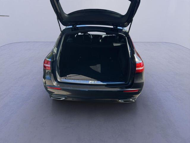 Mercedes-Benz E-Klasse AVANTGARDE E 300d 4Matic LED/AHK/MBUX/SHZ/ACC 